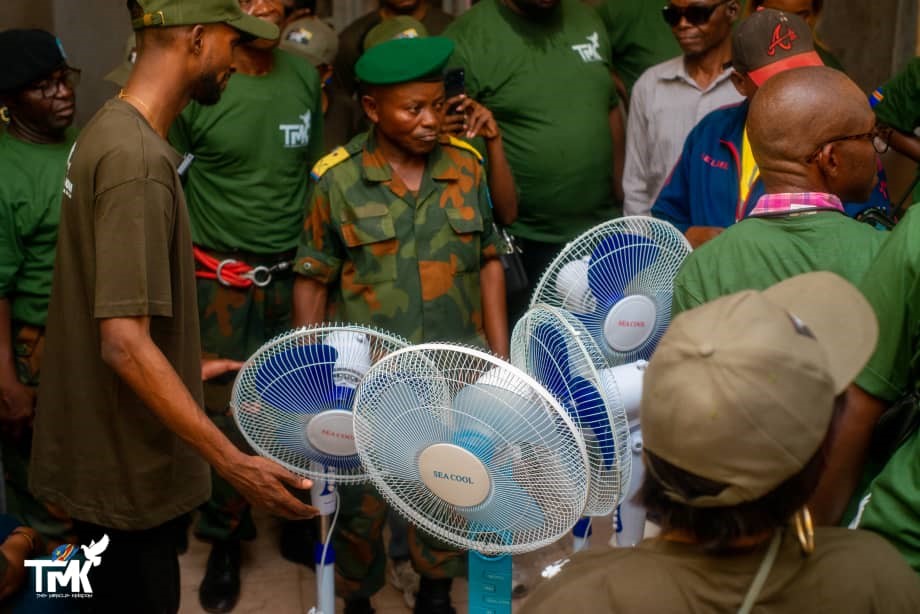 Remise des ventilateurs au commandement – remerciement TMK